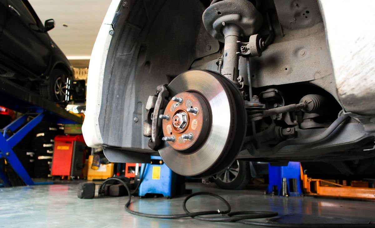 VEHICLE REPAIR VEHICLE REPAIR